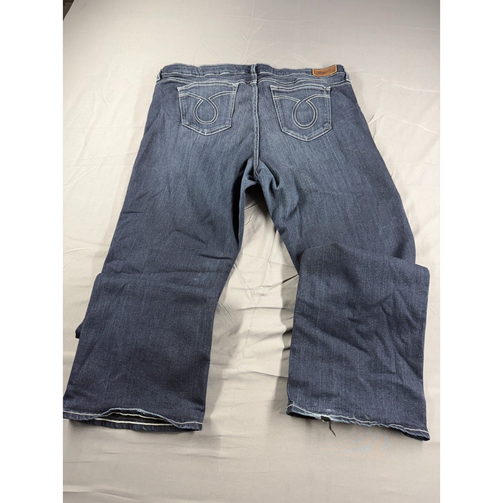 Big Star Maddie Jeans Womens 38R Bootcut Stretch Blue Denim Mid Rise 38x31 - Picture 6 of 10